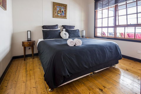 Azen Haven - Accommodation Whitsundays 2