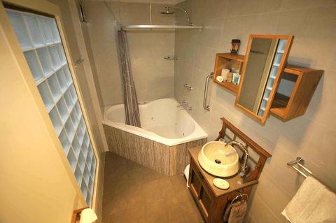 Azen Haven - Accommodation Whitsundays 20