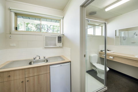 Box Hill Motel - Accommodation Whitsundays 4