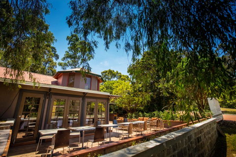 Eltham Gateway Hotel & Conference Centre - Accommodation Whitsundays 43