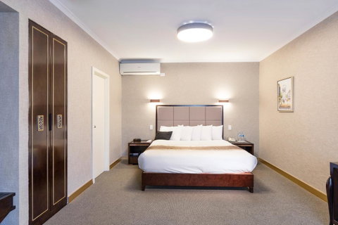 Eltham Gateway Hotel & Conference Centre - Accommodation Whitsundays 5