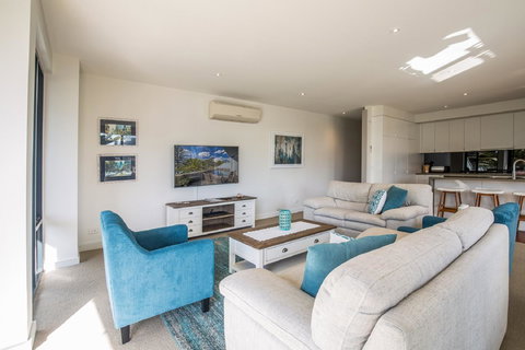 C-Scape Esplanade Cowes - Accommodation Whitsundays 10