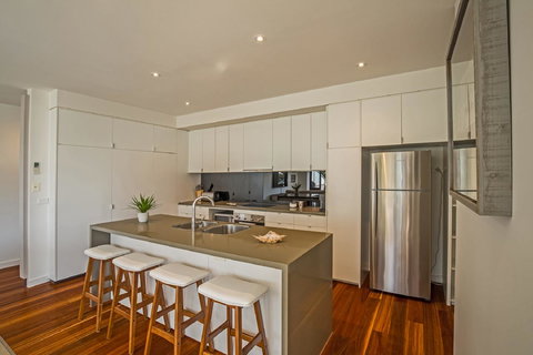 C-Scape Esplanade Cowes - Accommodation Whitsundays 9