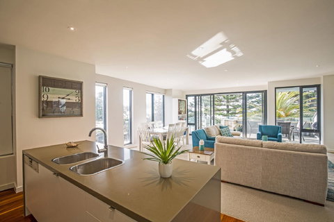 C-Scape Esplanade Cowes - Accommodation Whitsundays 8