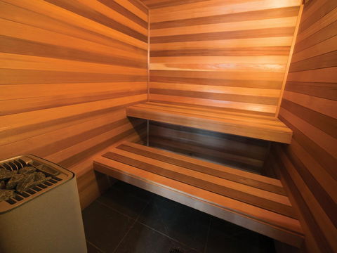 Apartments @ 133 City - Accommodation Whitsundays 1