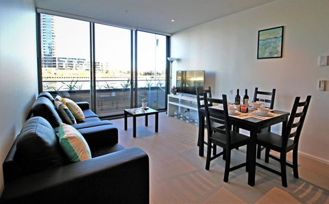 Auzzie Apartments Docklands, Melbourne - Accommodation Whitsundays 4