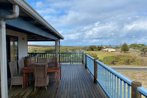 The Birds Nest - Accommodation Whitsundays 2