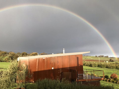 The Cellars At Heathcote II - Accommodation Whitsundays 3