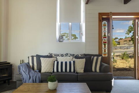The Chapel - Accommodation Whitsundays 1