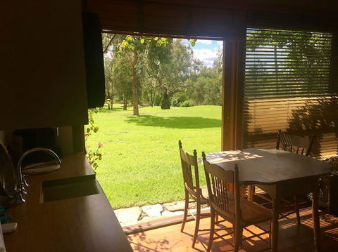 The Coach House On River And Park - Accommodation Whitsundays 1