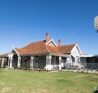 The Convent Boutique Accommodation  Cafe - Accommodation Whitsundays
