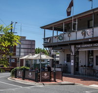 The Corner Hotel Alexandra - Accommodation Whitsundays