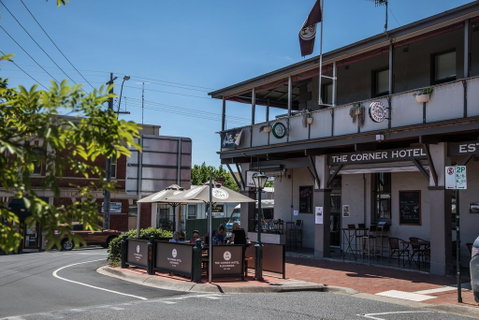 The Corner Hotel Alexandra - Accommodation Whitsundays 0