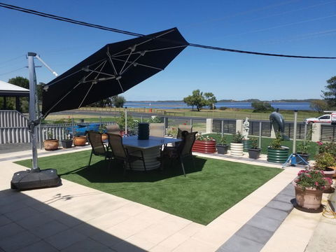 The DOLPHIN PLACE - Accommodation Whitsundays 2