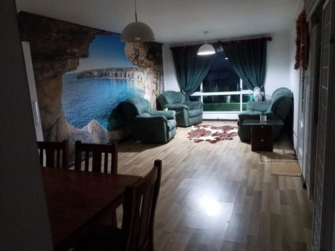 The DOLPHIN PLACE - Accommodation Whitsundays 1