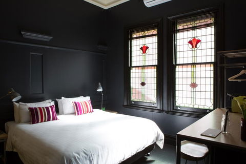 The Franklin Boutique Hotel - Accommodation Whitsundays 1