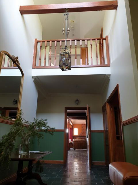 The George Yering - Accommodation Whitsundays 3