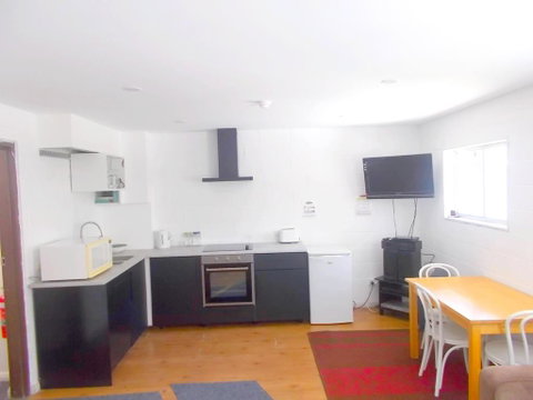 The Granny Flat - Accommodation Whitsundays 2