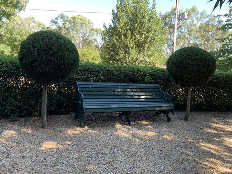 The Heritage Garden - Accommodation Whitsundays 3