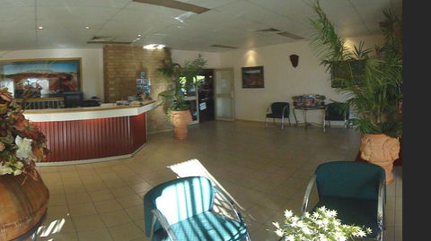 The Lodge Motel - Accommodation Whitsundays 3