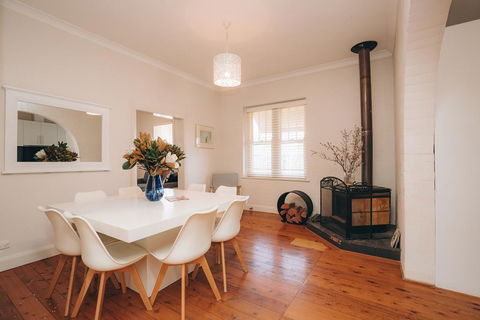 The Mudgee Merlot Gate Guesthouse - Accommodation Whitsundays 3