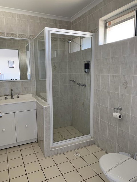 The Oaks Hotel Motel - Accommodation Whitsundays 2