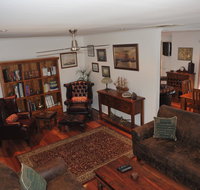 The Pommy Tree - Accommodation Whitsundays