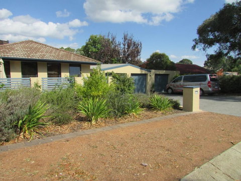 The Pommy Tree - Accommodation Whitsundays 2