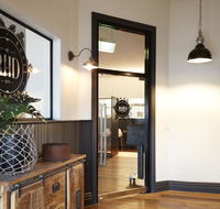 The Royal Hotel Drouin - Accommodation Whitsundays