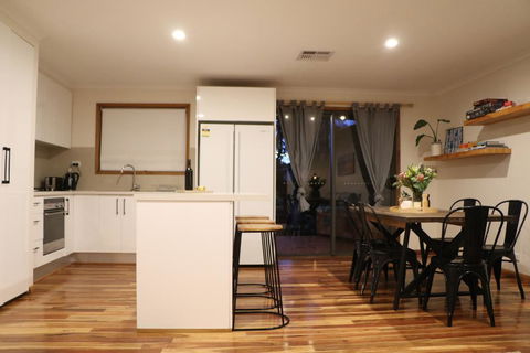 The Salty Gum - Maslin Beach - Accommodation Whitsundays 3