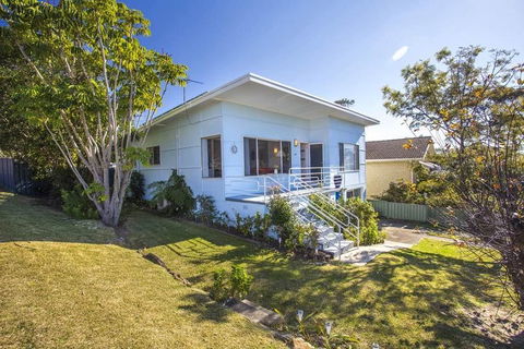 The Seaside Beachhouse Mollymook - Accommodation Whitsundays 1
