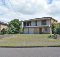 The Verandah' 9 Hanson Avenue - fantastic child friendly home - Accommodation Whitsundays
