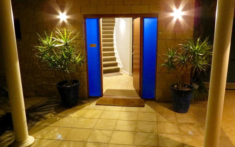The Wave Oasis SC B&B - Accommodation Whitsundays 0