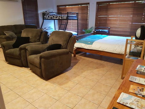 Theme Park Getaway - Accommodation Whitsundays 3