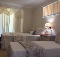 Theme Parks Amituofo Guest House - Accommodation Whitsundays