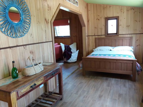 Tiandi Wildlife Sanctuary Farm Stay - Accommodation Whitsundays 0