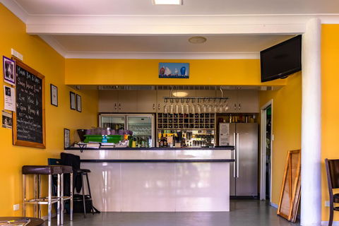 Tin Can Bay Marina Villas - Accommodation Whitsundays 1