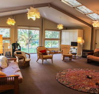 Tomah Retreat - Relax  Heal at UNWIND - Accommodation Whitsundays
