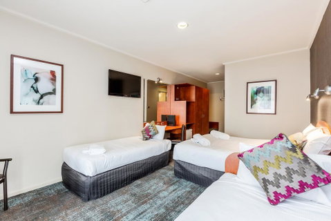 Tonsley Hotel - Accommodation Whitsundays 3