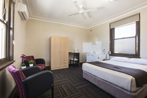 Toongabbie Hotel - Accommodation Whitsundays 2