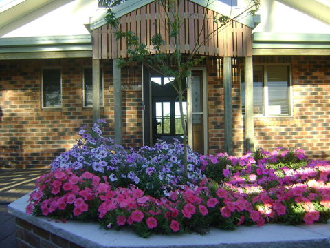 Tracks End Retreat - Accommodation Whitsundays 0