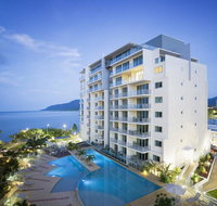 Trilogy On The Esplanade. Room with a view - Accommodation Whitsundays
