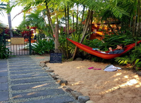 Tropic Days Boutique Hostel - Accommodation Whitsundays 1