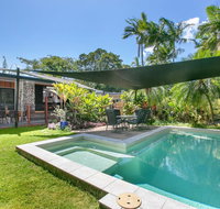 Tropical House Pool and Extra Bungalow 4 bedrooms - Accommodation Whitsundays