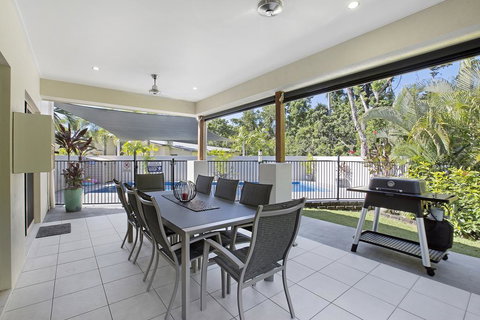 Tropical Private Holiday House With Pool - Accommodation Whitsundays 2