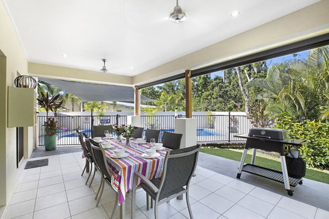 Tropical Private Holiday House With Pool - Accommodation Whitsundays 3
