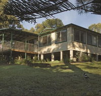 Tuckers Rocks Cottage - Accommodation Whitsundays