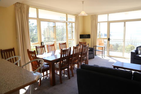 Twin Seasons 5 - Accommodation Whitsundays 1
