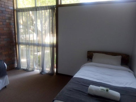 Twinkle Tree's Cottage - Accommodation Whitsundays 1