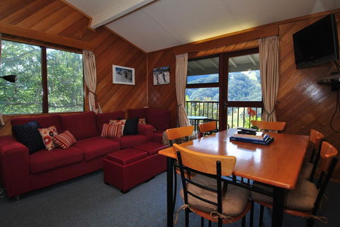 Tyrola 1 - Accommodation Whitsundays 2